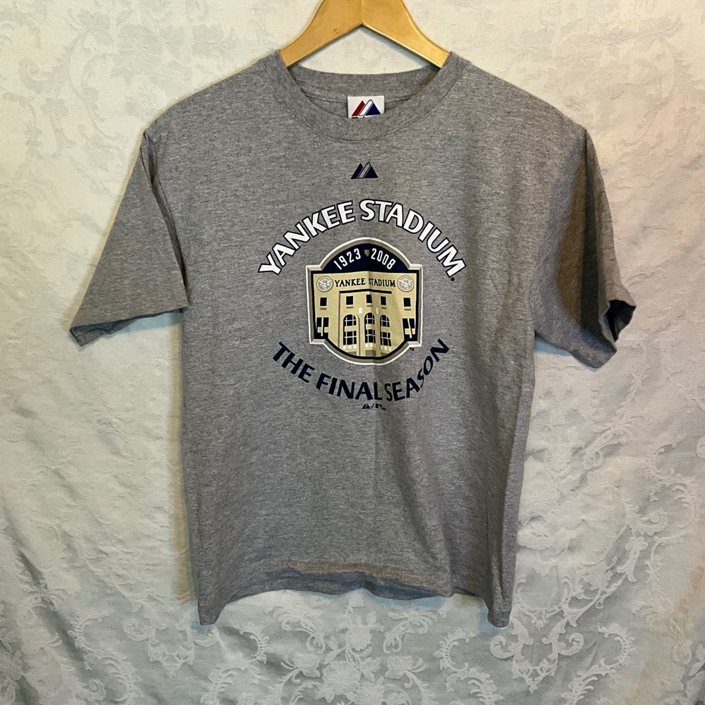 Majestic‎ Yankee Stadium The Final Season 1923 2008 T Shirt Gray Y2K
